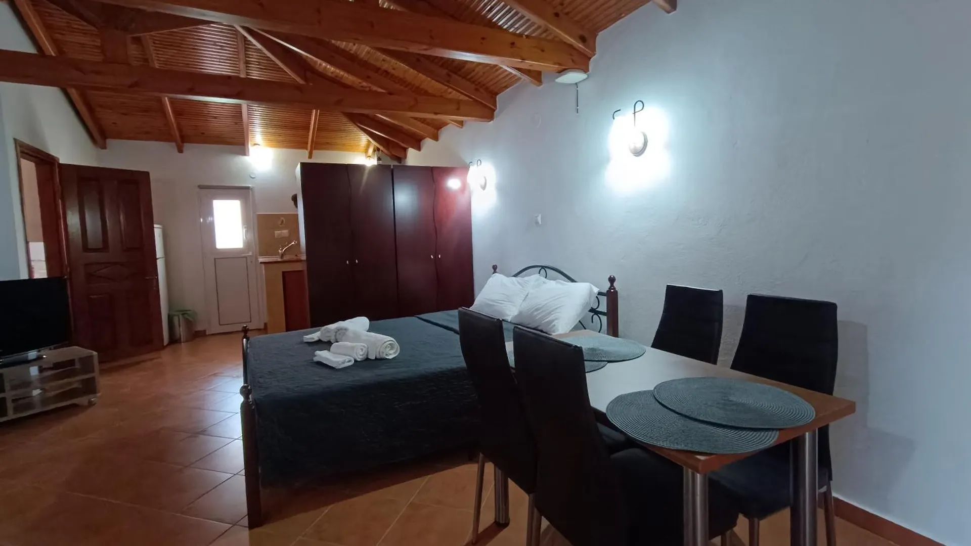 Maria Nefeli Sea View Apartment Afytos