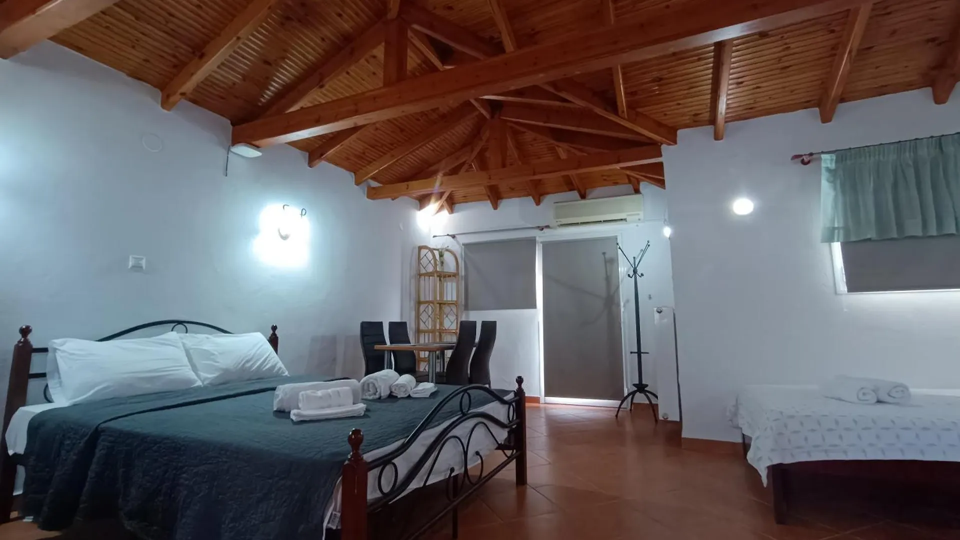 Maria Nefeli Sea View Apartment Afytos 0*,  Grecia